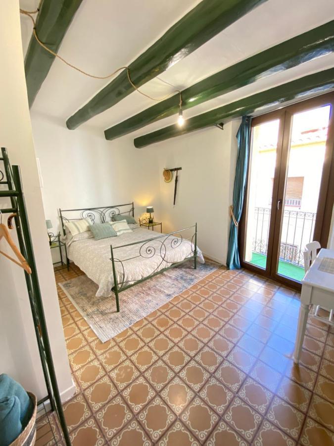 Гостевой дом La Casa Vella El Bedorc Piera Экстерьер фото